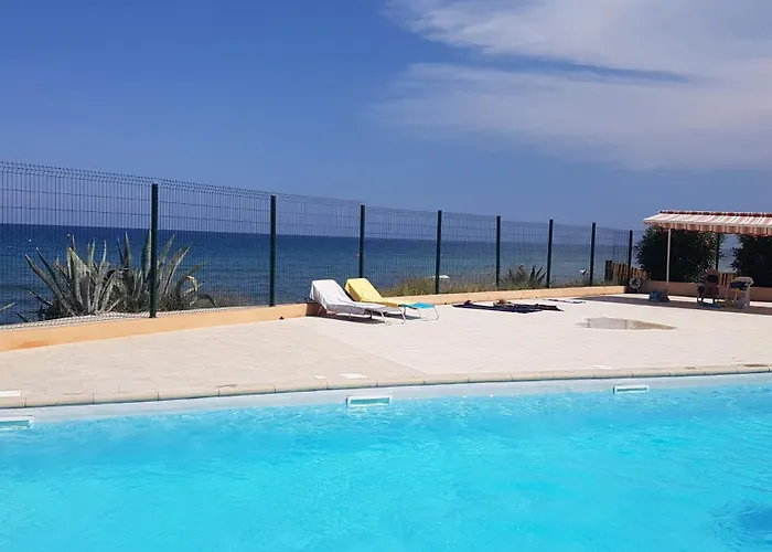 Les Pieds Dans L'eau 公寓 *